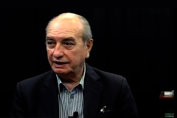 Invitados CR. JOSÉ VALENTÍN BENITEZ, político - Ex Presidente Instituto de Viviendas y DR. JULIO SOTELO, Parlamentario del MERCOSUR