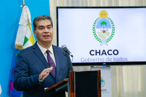 Jorge Capitanich: “El pueblo del Chaco no recibió los beneficios de una deuda que ahora tiene que afrontar”.